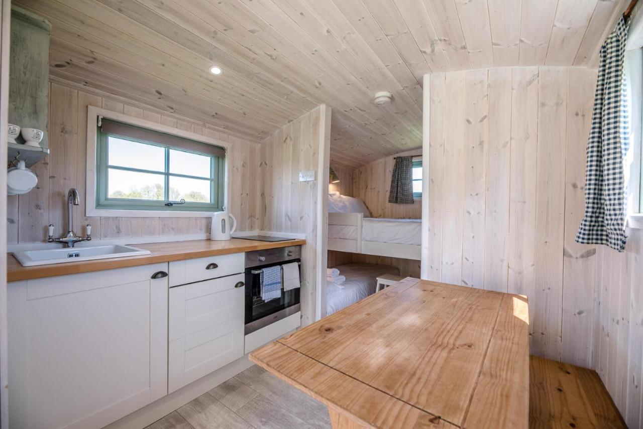 Honeysuckle Farm Holidays By Stay In Suffolk, Monk Soham Woodbridge Bagian luar foto