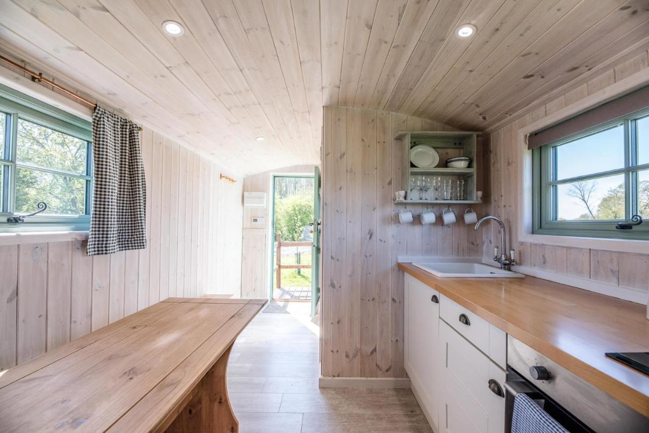 Honeysuckle Farm Holidays By Stay In Suffolk, Monk Soham Woodbridge Bagian luar foto