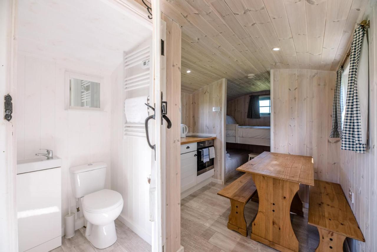 Honeysuckle Farm Holidays By Stay In Suffolk, Monk Soham Woodbridge Bagian luar foto