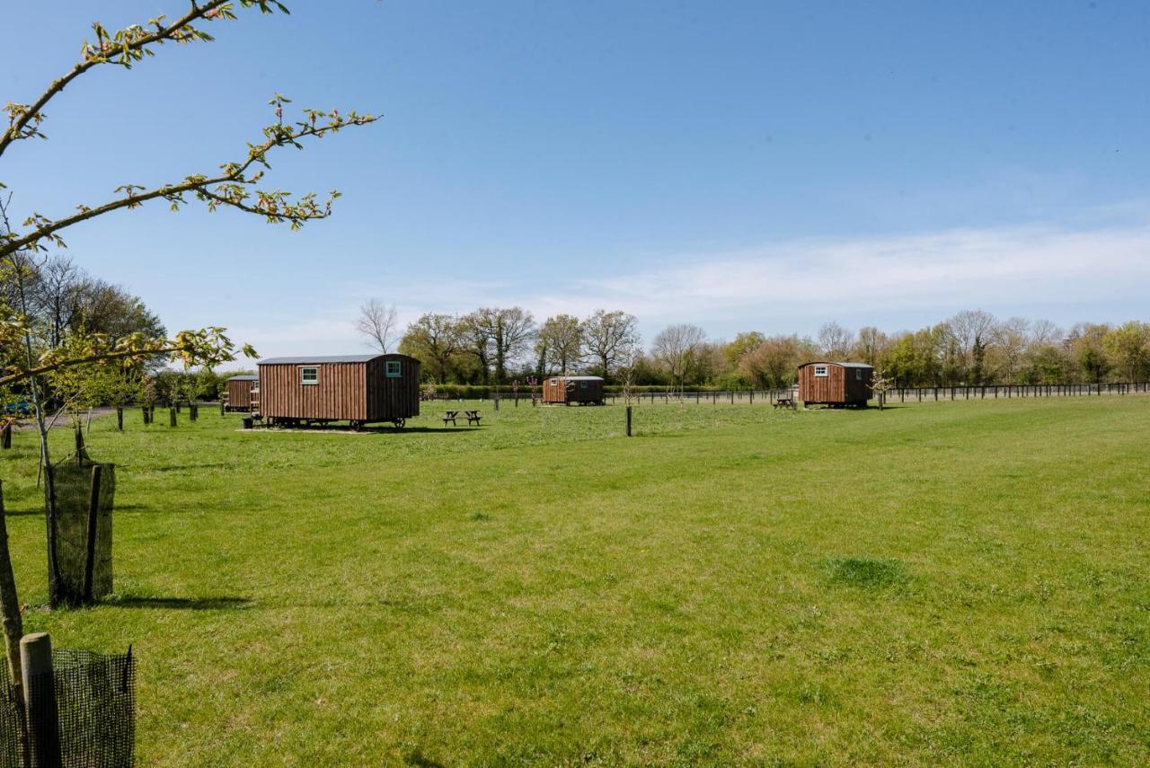 Honeysuckle Farm Holidays By Stay In Suffolk, Monk Soham Woodbridge Bagian luar foto