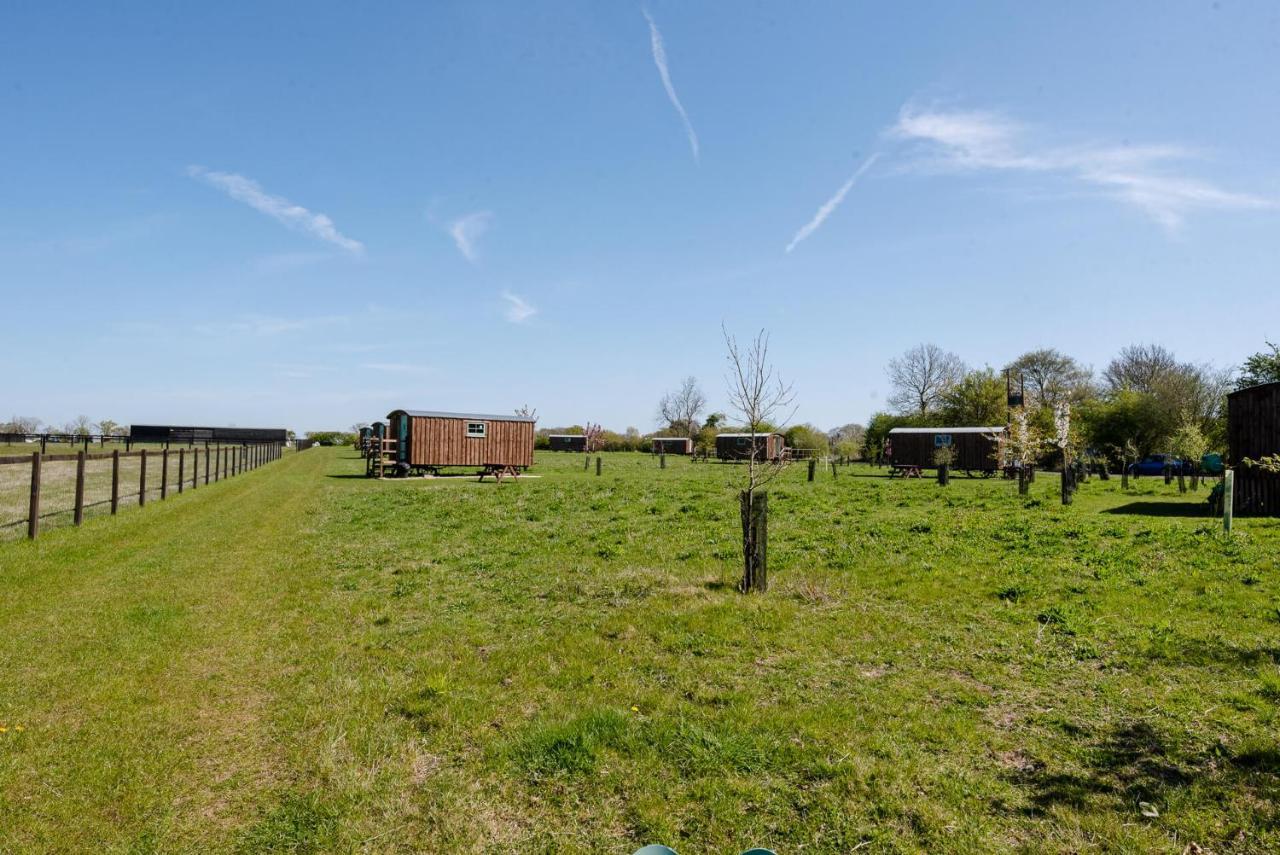 Honeysuckle Farm Holidays By Stay In Suffolk, Monk Soham Woodbridge Bagian luar foto